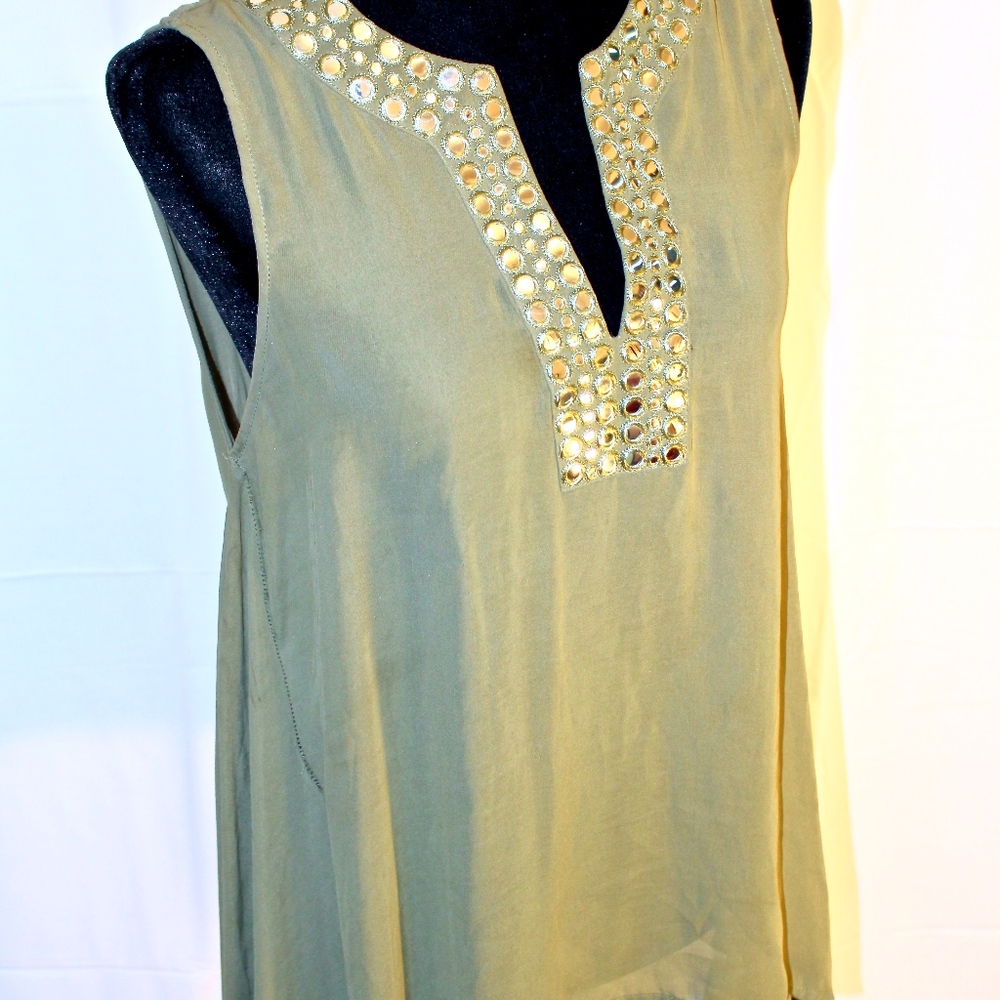 SALE‼️ Michael Kors Sleeveless Blouse, Green, Sz M